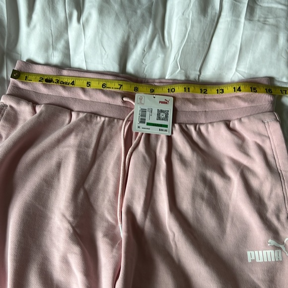 NWT Puma large pink sweatpants with pockets - Picture 3 of 4